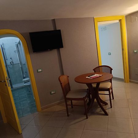 Buono B&B Napoli Esterno foto