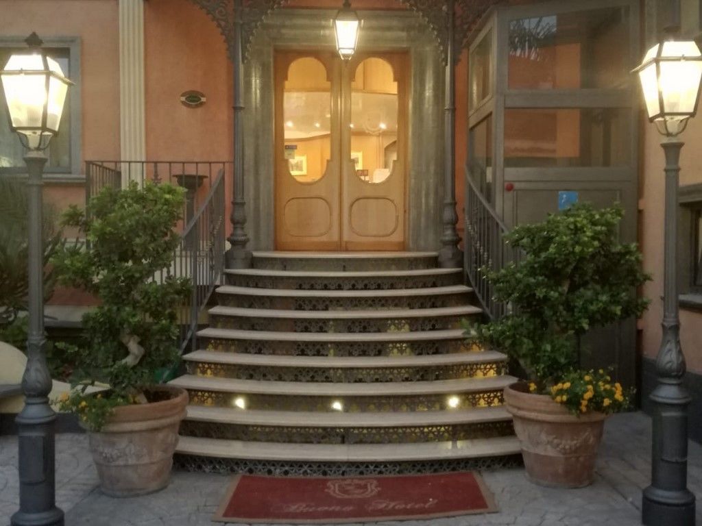 Buono B&B Napoli Esterno foto